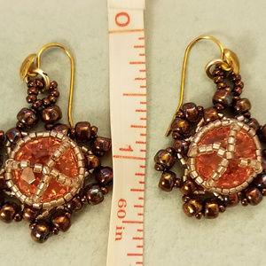 🦚HP🦚 NWT HANDMADE Earrings Dark Rose Swarovski